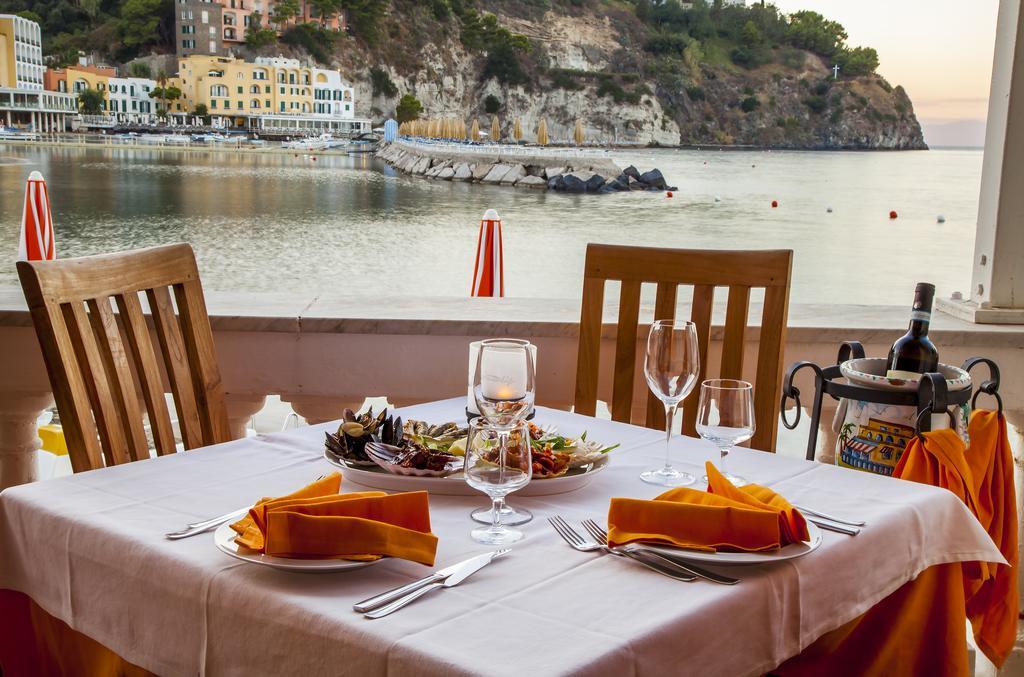 Hotel La Sirenella Lacco Ameno  Esterno foto