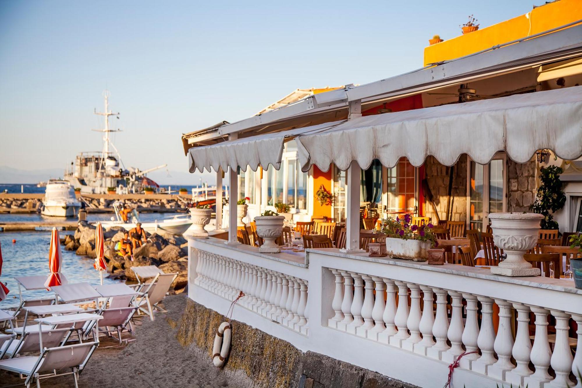 Hotel La Sirenella Lacco Ameno  Esterno foto
